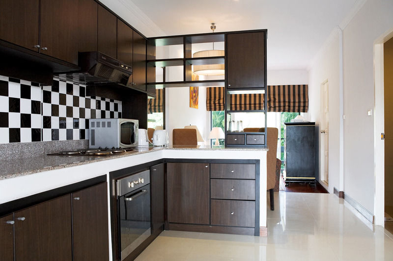 Orchid Kathu Heights apartamento con servicio Exterior foto